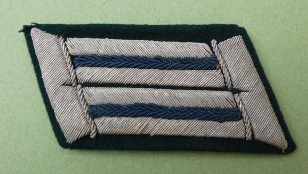 Third Reich : Wehrmacht Heer / Army Medical Officers Right-hand Single Collar-patch.