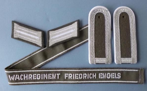 East Germany (DDR) : National Volksarmee (NVA) Army Set of Insignia for an NCO.