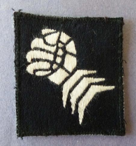 6th Armoured Division Machine-woven Shoulder Flash.