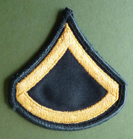 USA : Army Private 1st Class Rank Armbadge.