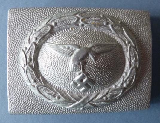 Third Reich : Luftwaffe Other-ranks' Belt-buckle with 1st Pattern Eagle.