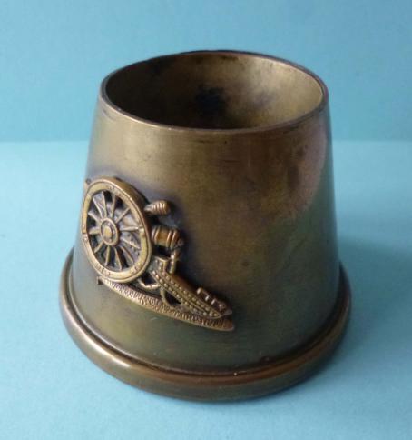 Trench Art : Brass Ashtray Bearing an Artillery Gunner's Armbadge.