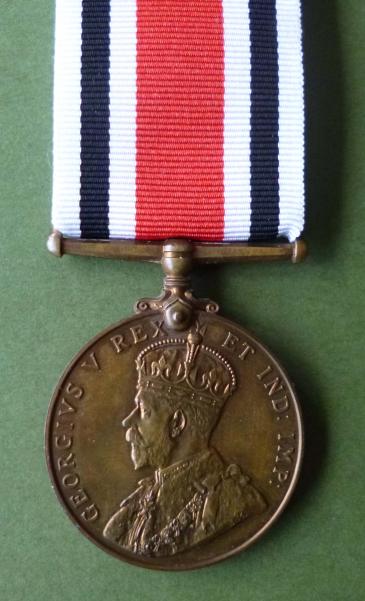 Special Constabulary Long Service Medal (GvR robed bust).