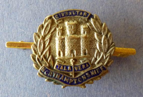 Northamptonshire Regiment Sweetheart Brooch.