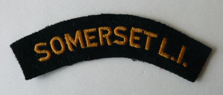 Somerset Light Infantry Single Machine-embroidered Shoulder-title.