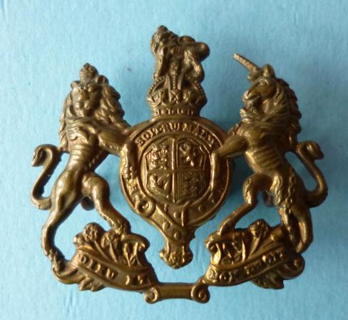 General Service King's crown Cap-badge or WO1's rank-badge..