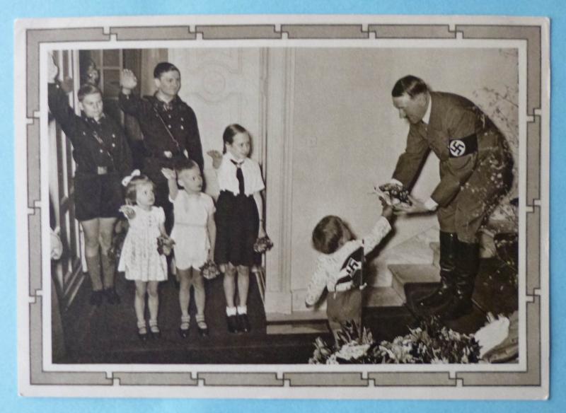 Third Reich : Postcard of Hitler Receiving Posies from Children.
