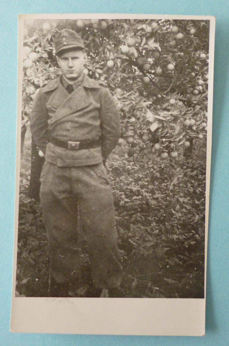 Third Reich : Postcard Photo of an Army (Heer) Member of an Assault-gun Unit.