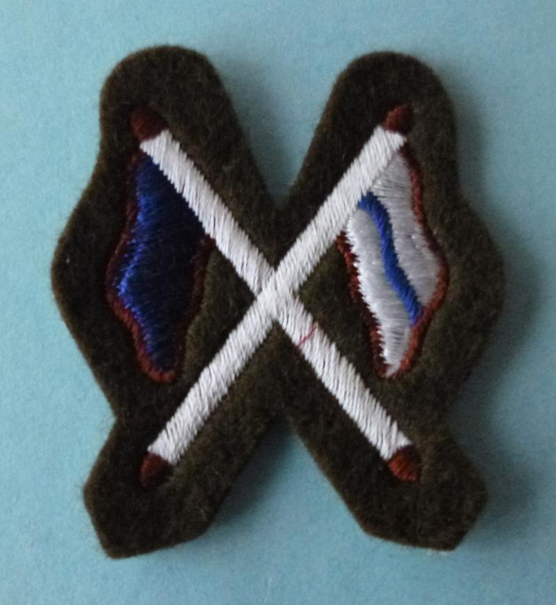 British Army Qualified Signaler's Machine-embroidered Arm-badge.
