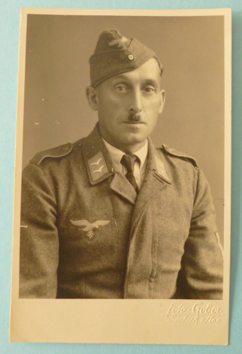 Third Reich : Postcard / Photo of a Luftwaffe Gefreiter Wearing a Fliegerbluse.and Forage-cap.