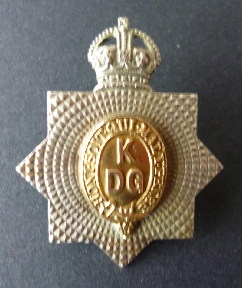 1st (King's) Dragoon Guards 1915-37 Cap-badge.