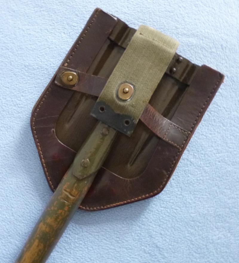 BRD - West German early Bundeswehr Folding Entrenching-tool (Schanzzeug) with Cover.