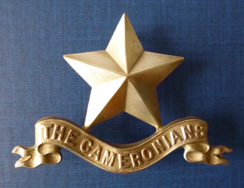 The Cameronians Piper's cap-badge (1921-1968).