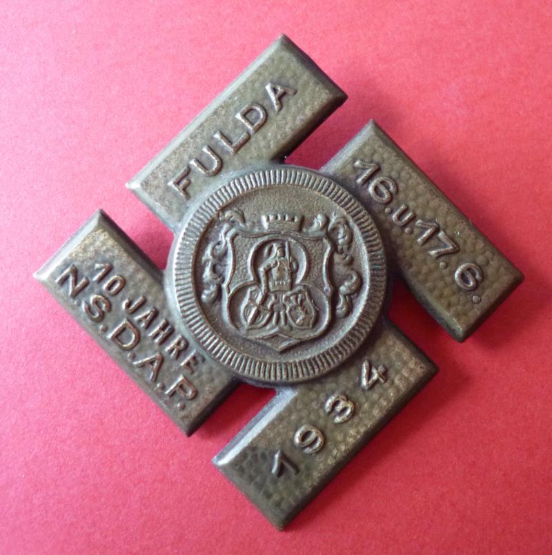 Third Reich : Donation-badge for the Celebrations Marking 10 years of the NSDAP in Fulda, 16 & 17. 6.1934.