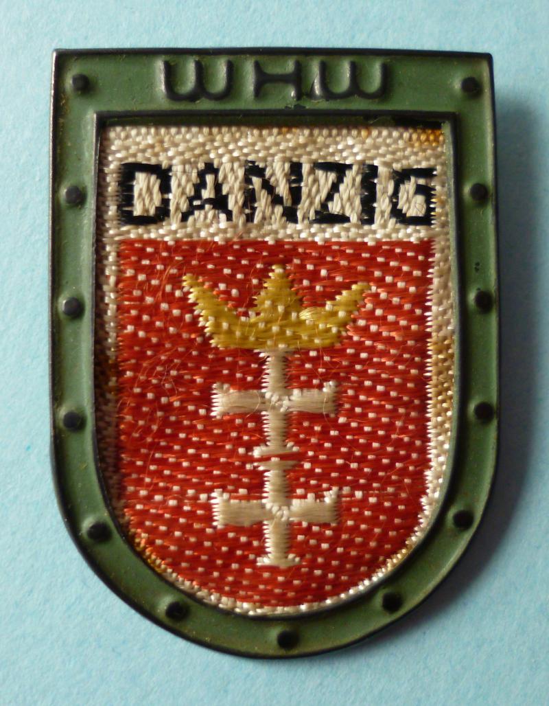 Third Reich : Winter Relief (WHW) Donation-badge.