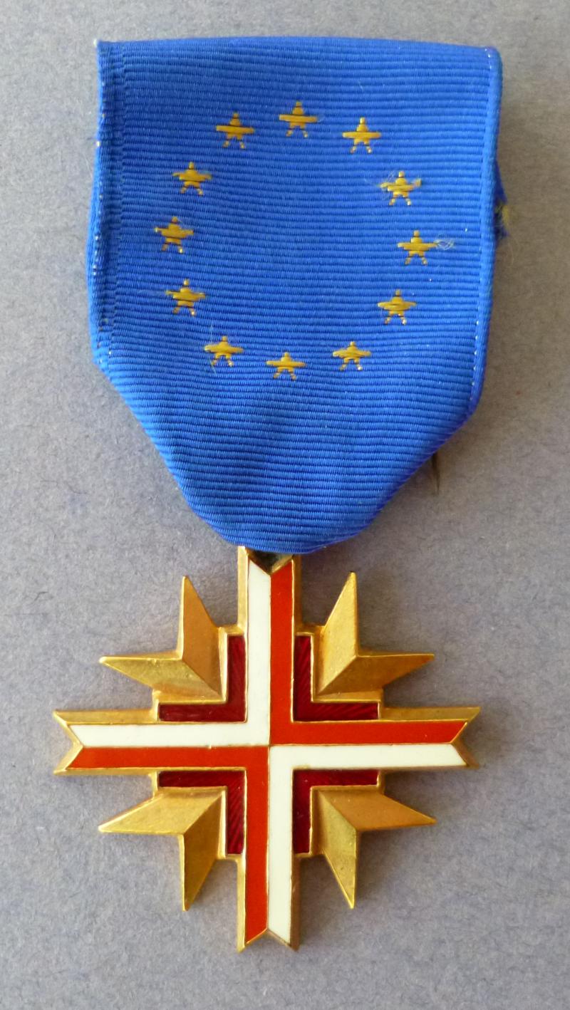 France : European Confederation of Combat Veterans Cross. (Croix de Confederation Europeenne des Anciens Combattants).