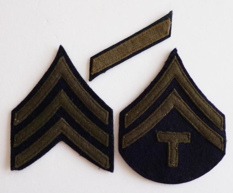 USA : WW2 Group of Three Army Cloth-armbadges.