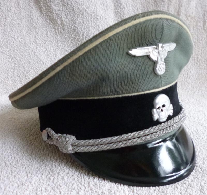 Third Reich ; Waffen-SS Officers White-piped Service-cap (Reproduction).