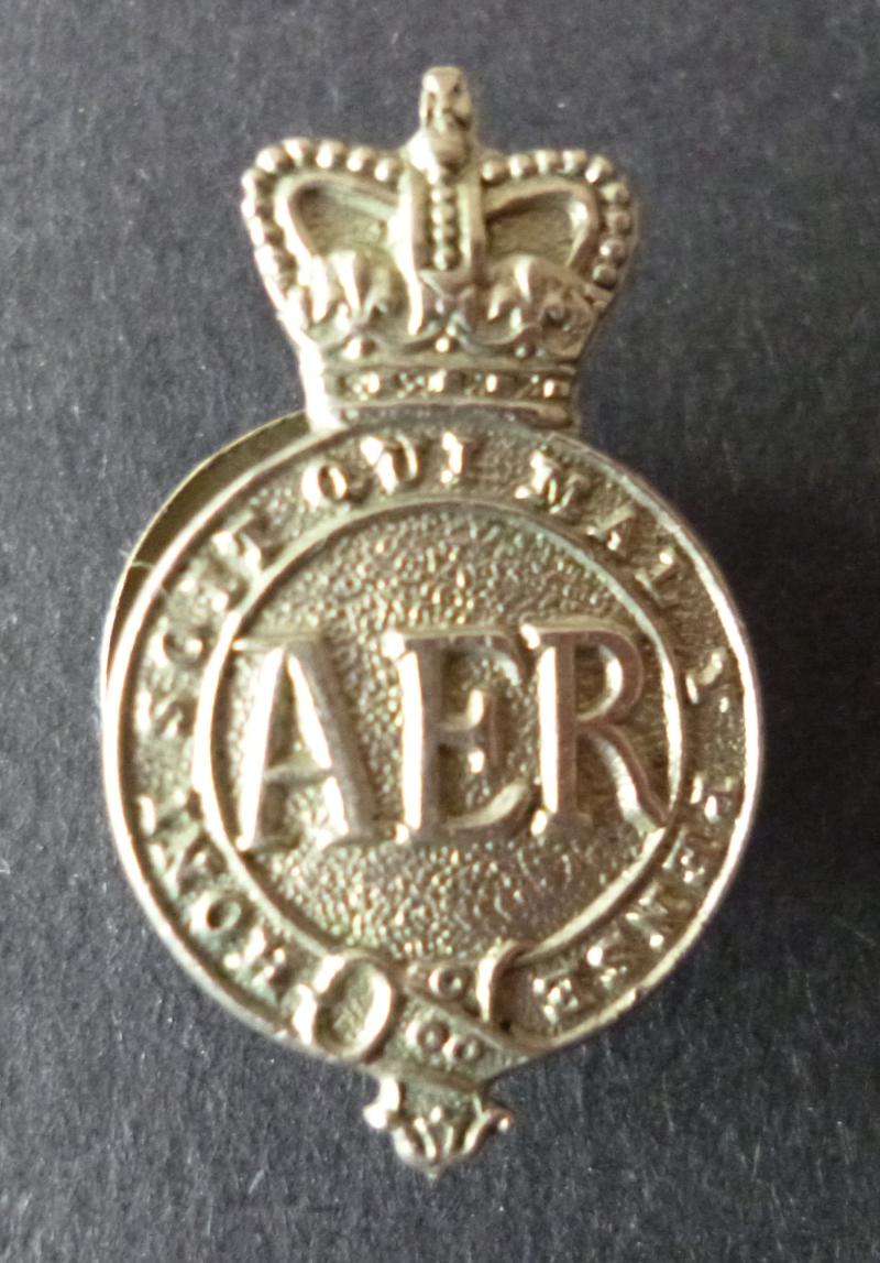 Army Emergency Reserve Members Lapel-badge.