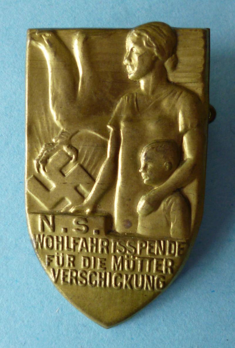 Third Reich : Donation Badge for the N.S Welfare Collection in Support of Mothers.