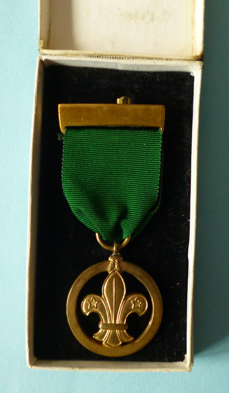 Boy Scouts Medal of Merit (1935 - 1966 pattern) to Miss F M Brown, 10.10.56. in original Presentation Case.