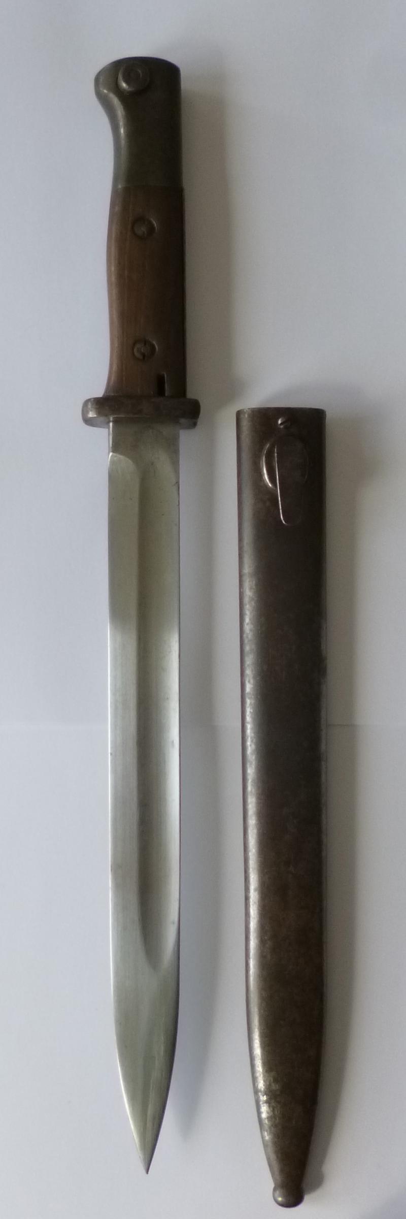 Imperial : German WW1 S84/98 Bayonet with Scabbard.