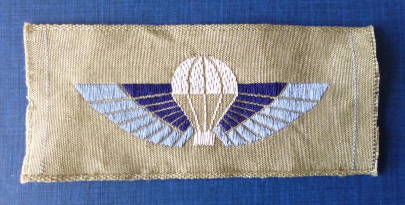 Australia : Special Air Service (SAS) Summer-dress Wings insignia.