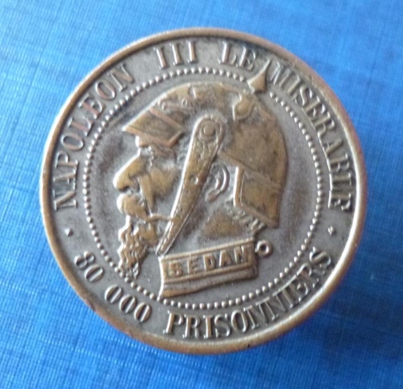 France : Satirical Coin / Lapel-badge Mocking the Deposed Napoleon III after the Franco-Prussian War.