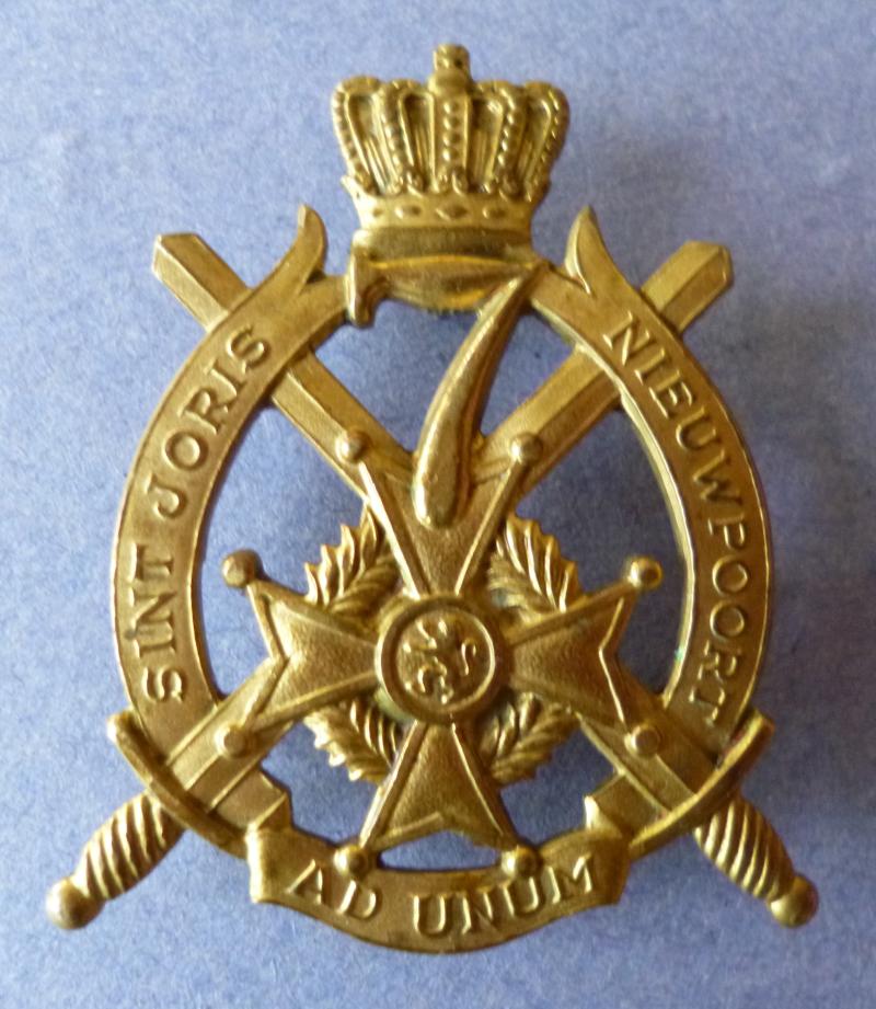 Belgium : Army 7th Infantry Regiment Beret-badge.