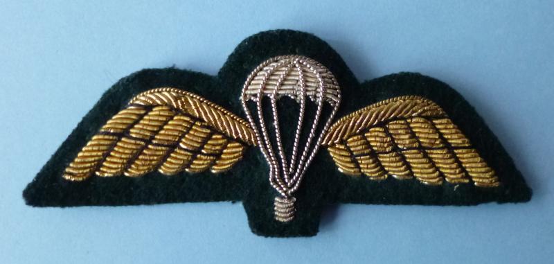 Royal Marines Parachutists' Wings in Gold & Silver Wire for the Lovat Tunic.