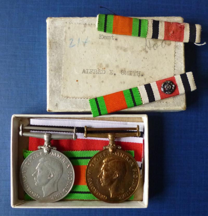 WW2 Pair of Medals : Defence Medal & Special Constabulary Long Service Medal in Box.