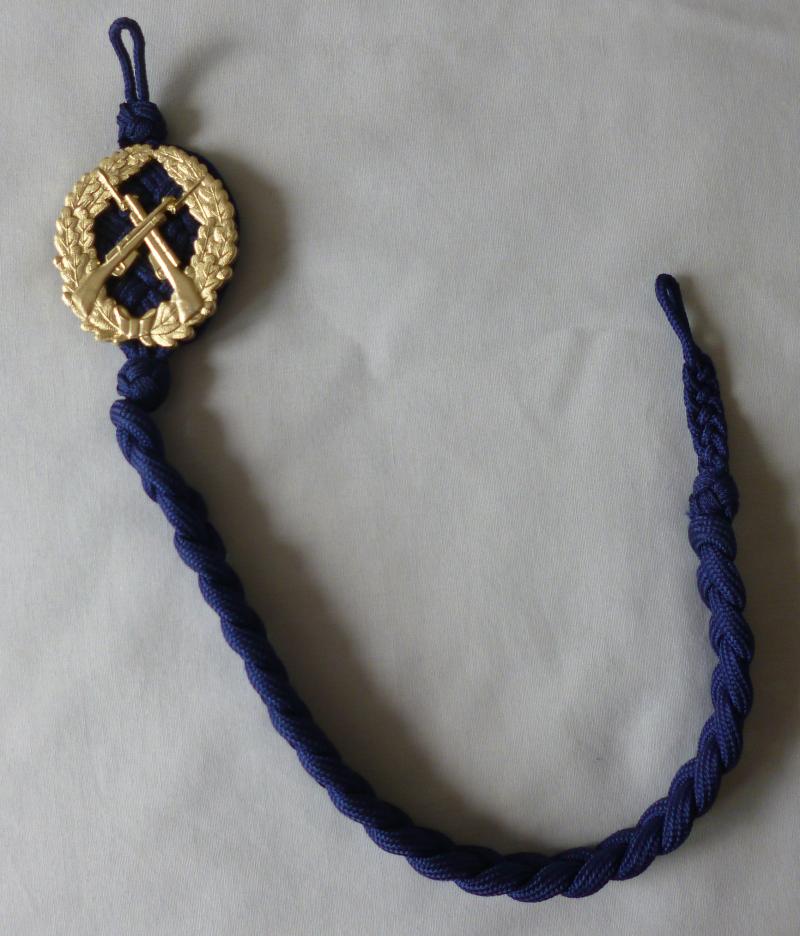 East Germany (DDR) : Volksmarine (Navy) Shooting Cord (Schützenschnur).
