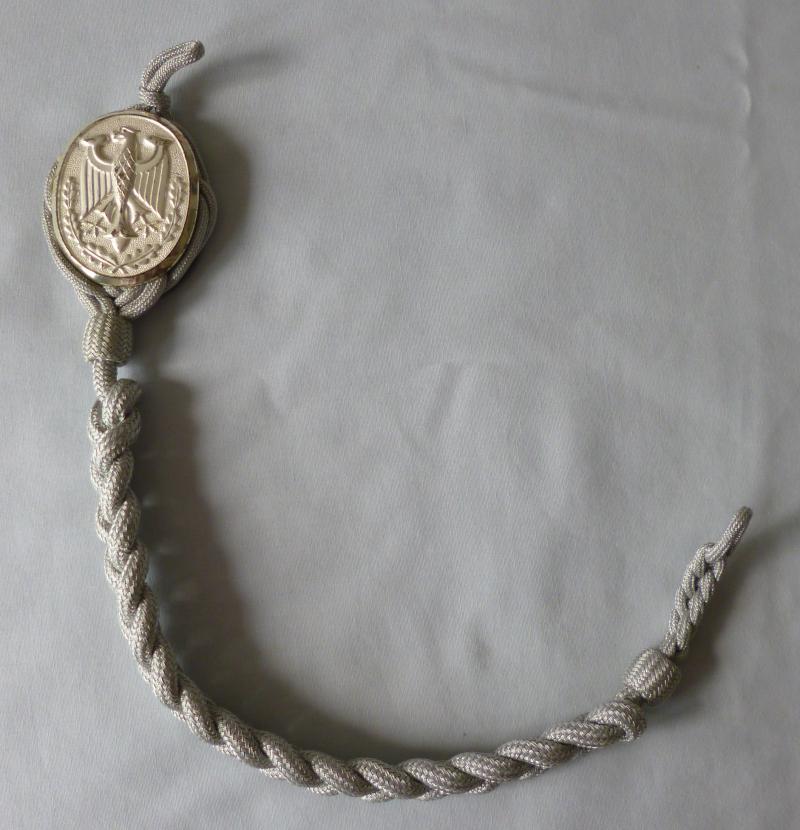 BRD :West German Bundeswehr Shooting Cord (Schützenschnur) - Silver Grade.
