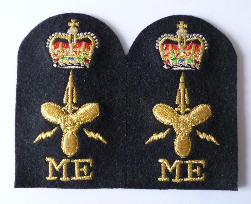 Royal Navy Pair of Chief Petty Officer Marine Missile Engineer ME No1-dress Collar-badges.
