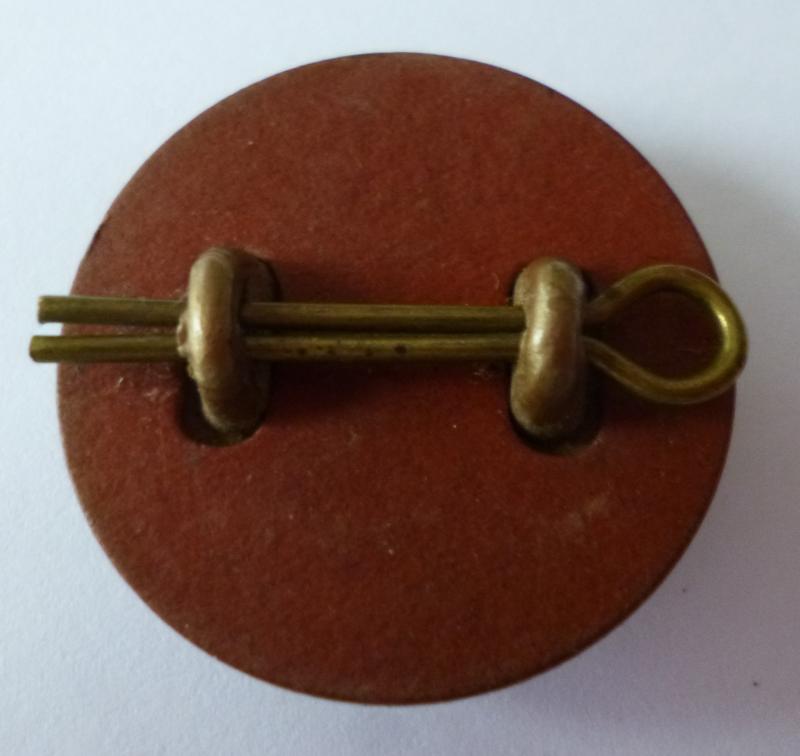 WW2 Royal Air Force Flight-sergeant's Plastic War-economy Arm Crown Rank-badge.