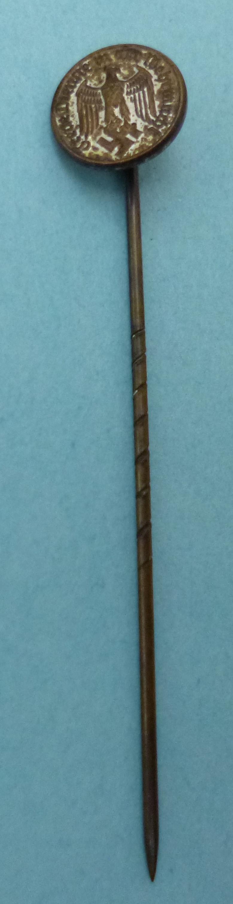 Third Reich : Wehrmacht 4-year Service Medal Stick-pin Miniature Lapel-badge.