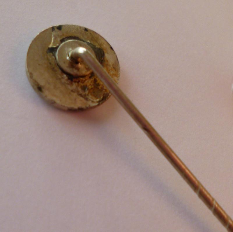 Third Reich : Miniature Medal for German Social Welfare (Medaille für Deutsche Volkspflege) Stick-pin Lapel-badge.