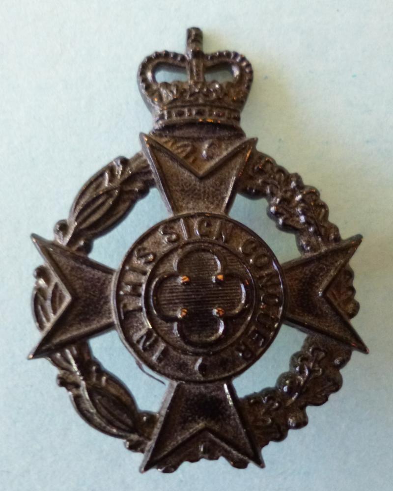 Royal Army Chaplain's Department officers cap badge (Queen's crown).