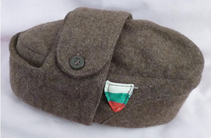 Bulgaria : Soviet-era Army Field-cap.