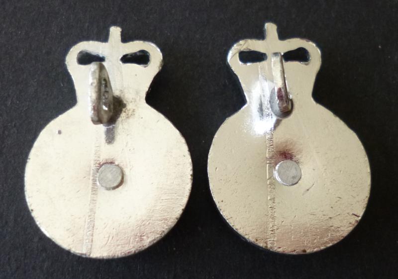 The Yorkshire Volunteers Pair of Staybrite Collar-badges.