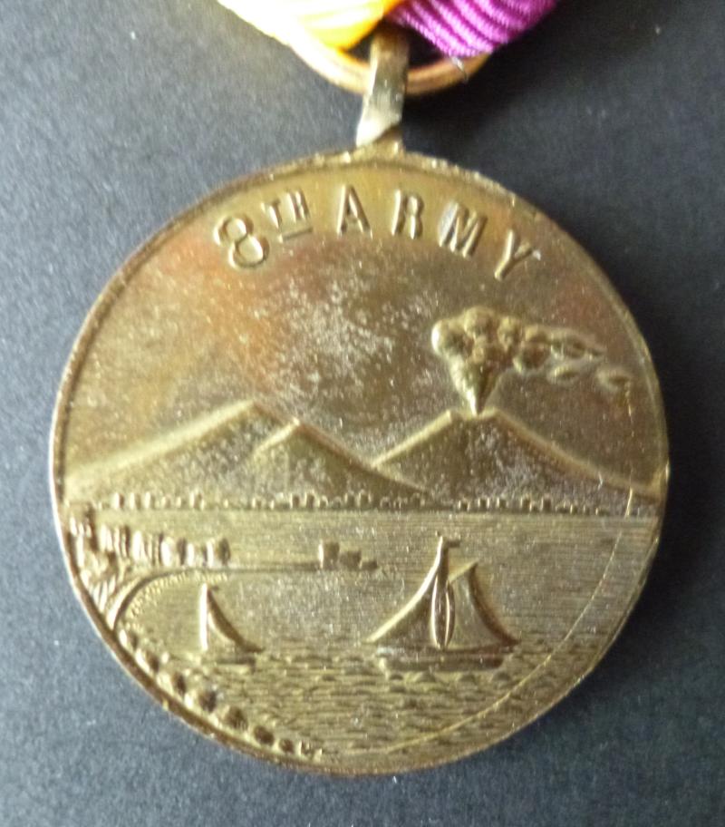 WW2 Commemorative Medal marking the Allied Armies Entry into Naples.