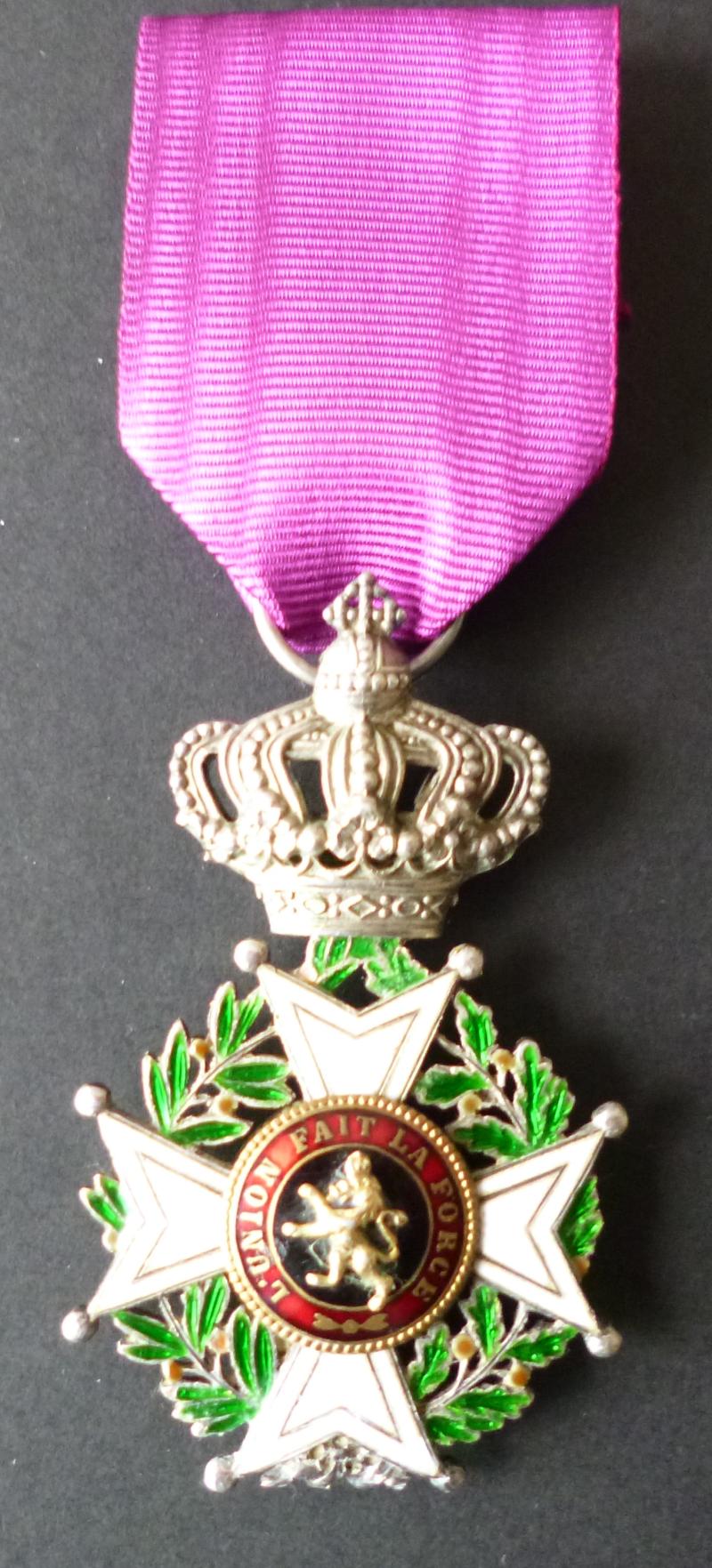Belgium : Order of Leopold I Knight / Chevalier  (5th Class) Breast-badge.