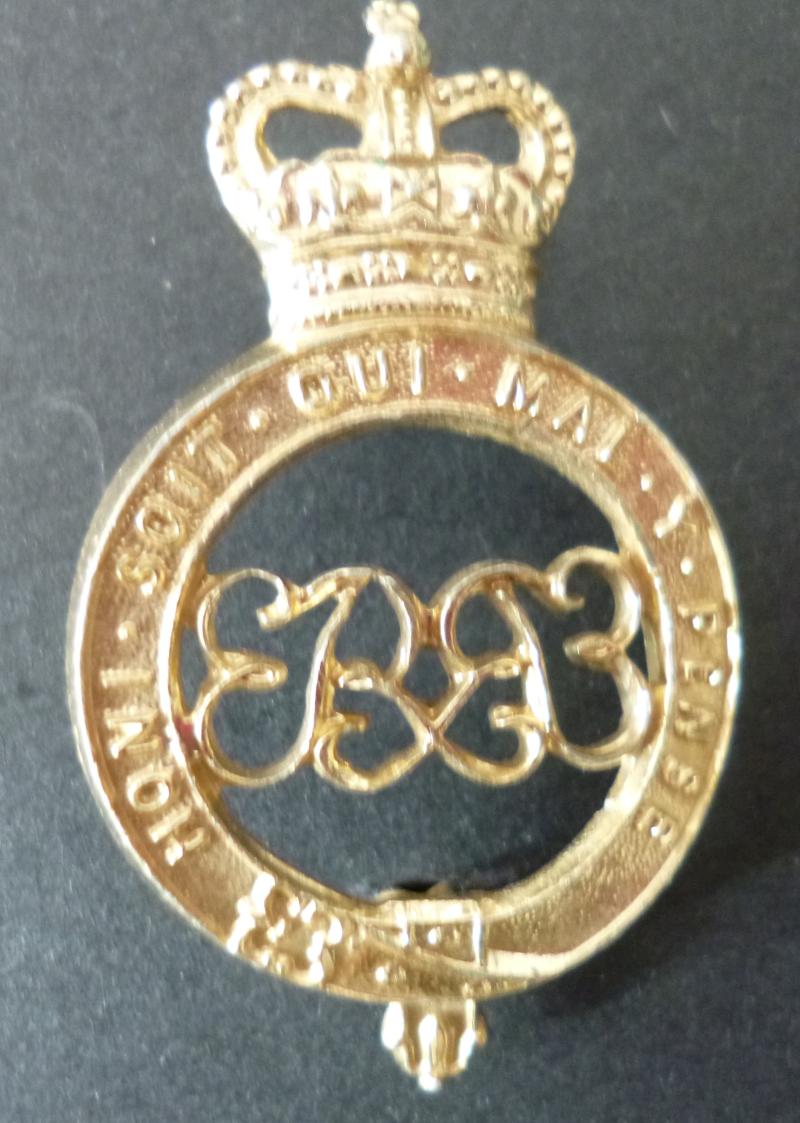 Grenadier Guards OR's Queen's crown Anocised Epaulette Badge.